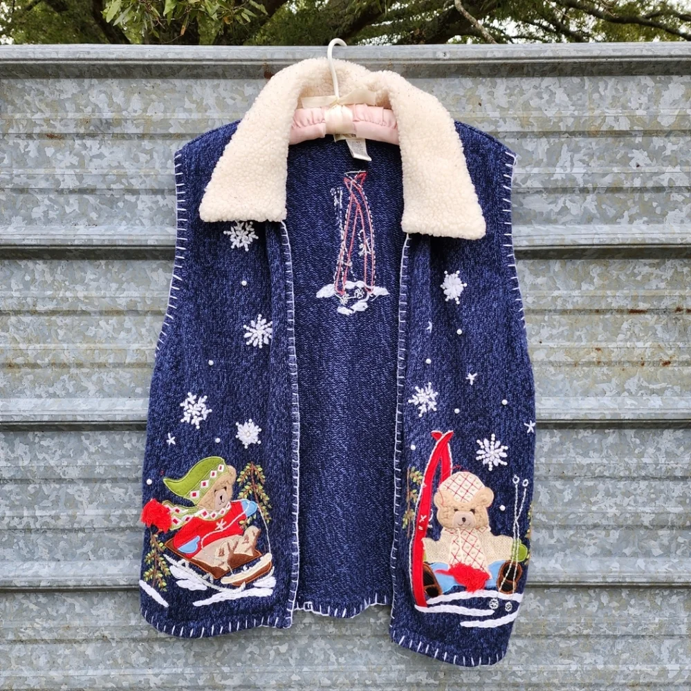 VINTAGE Holiday Not So Ugly Christmas Teddy Bear Embroidered Zip-Up Cardigan - Picture 7 of 14